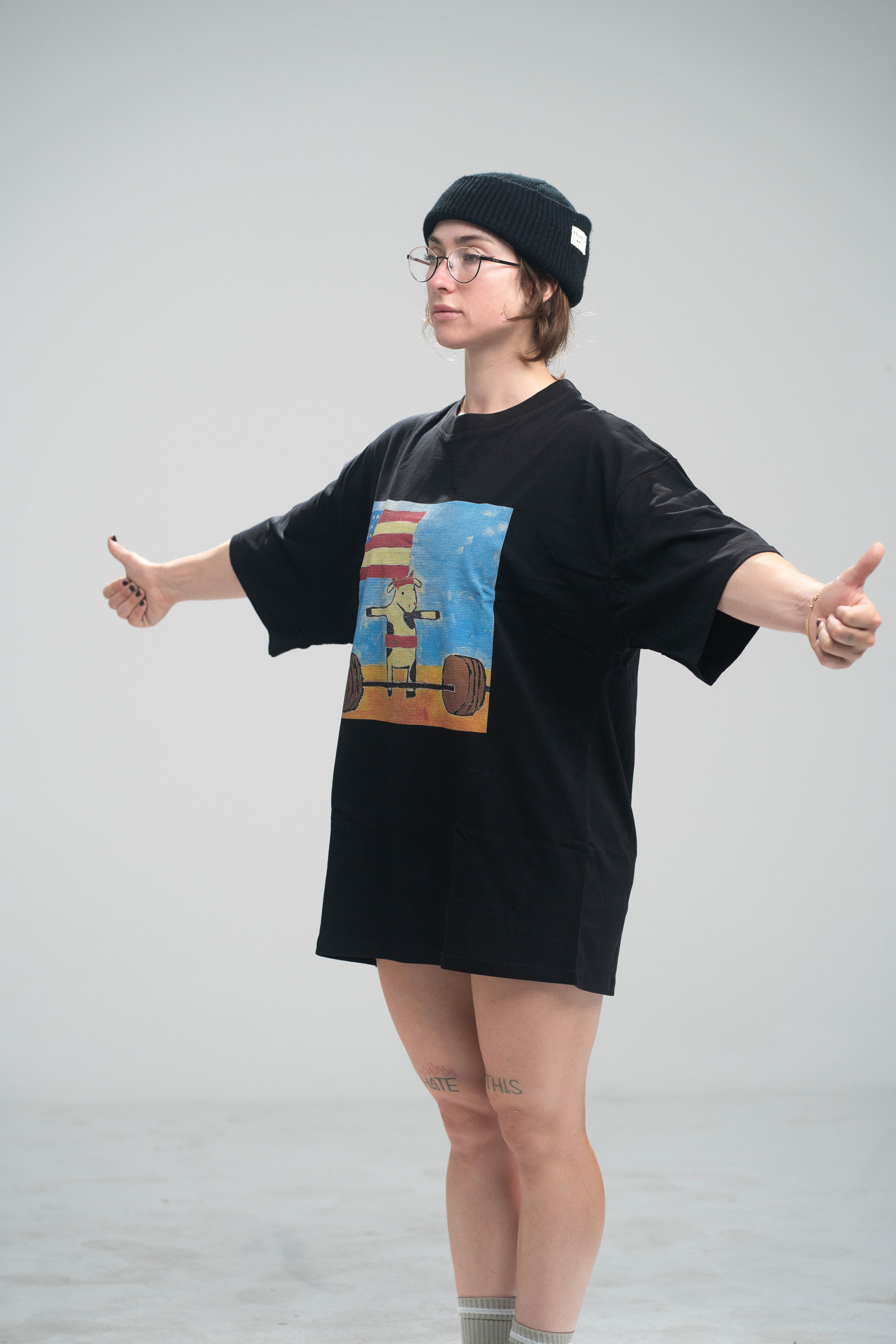 Deadlifting Beef Premium Oversized Tee