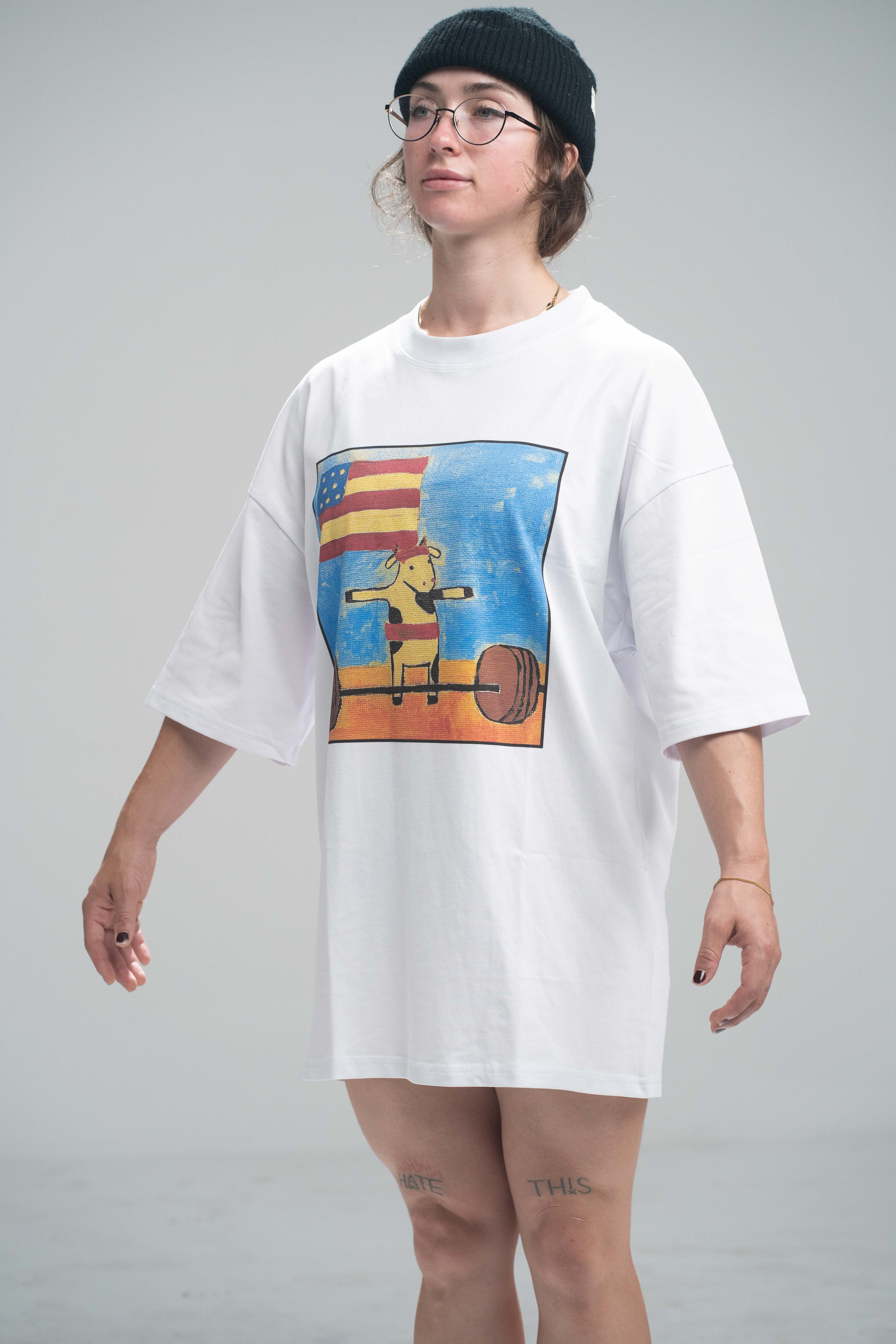 Deadlifting Beef Premium Oversized Tee